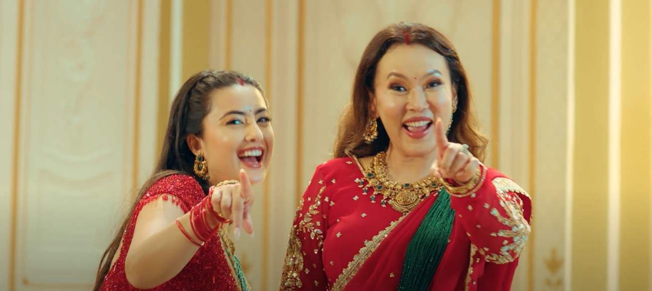 रेखा शाहको तीज गीतमा नीति शाहको छमछमी