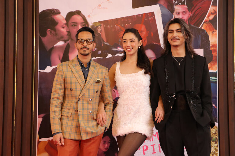 आनाको ‘पिरती’ मा परे समिर, धिरज र विनय