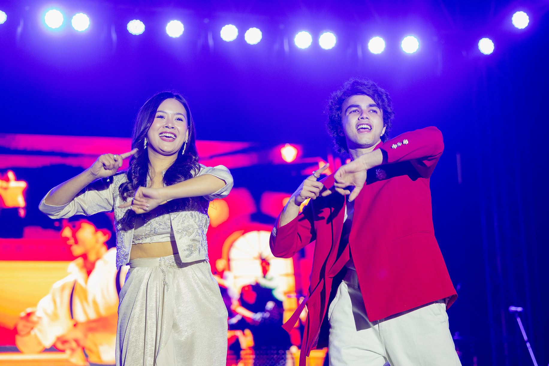 हजारौं दर्शकमाझ ’कुमारी’को ट्रेलर रिलिज