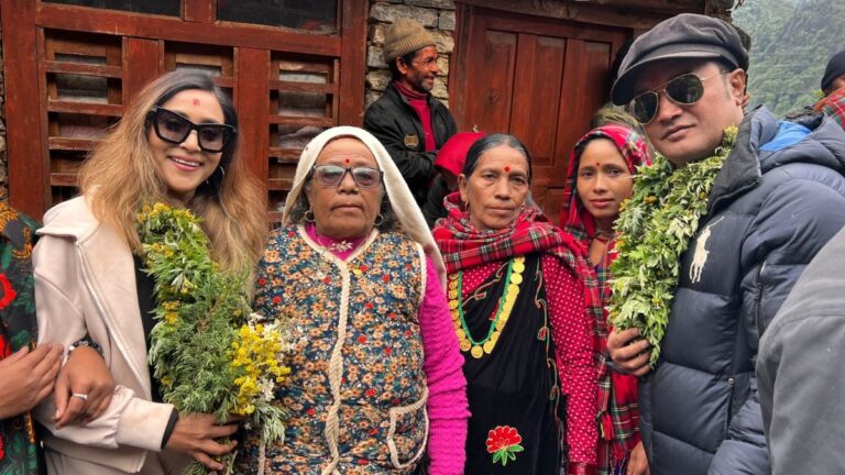 एक महिनामा उत्तम र निरुताले सके ‘सारथी’को छायांकन