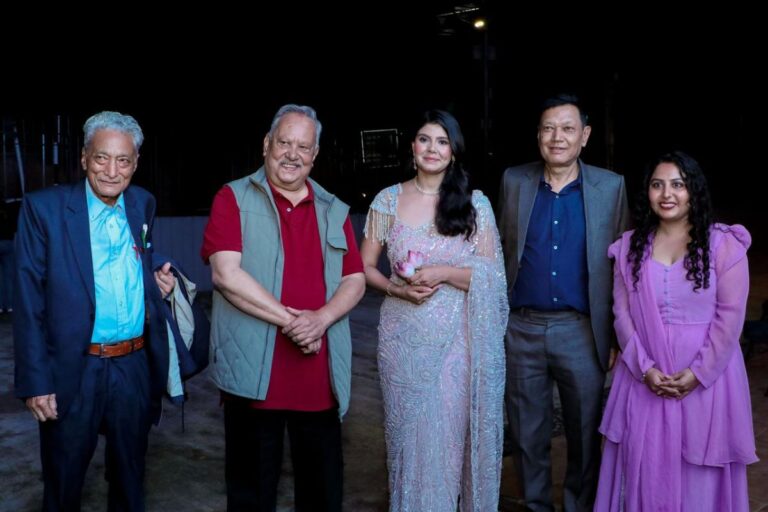  विजय मल्लको चर्चित कृति ‘कोही कि बरबाद होस्’ बाट प्रेरित