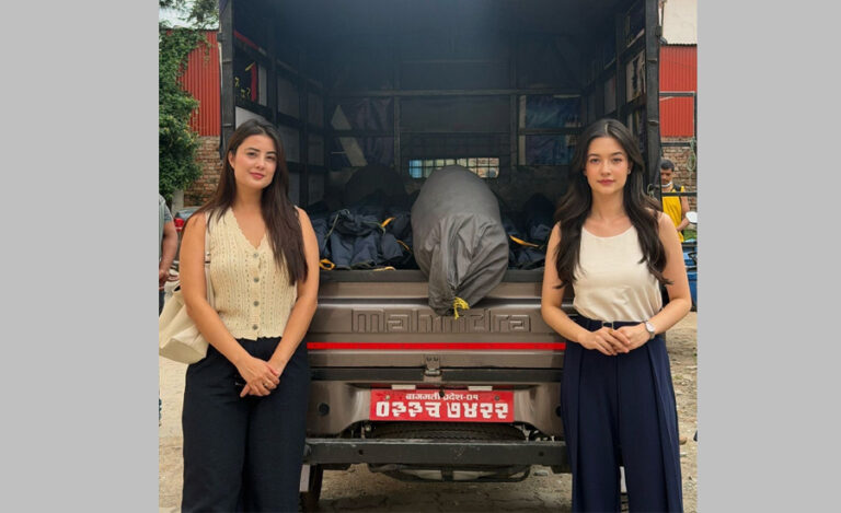 आश्मा र नीतिको बाढीपीडितलाई १५ लाखको राहत