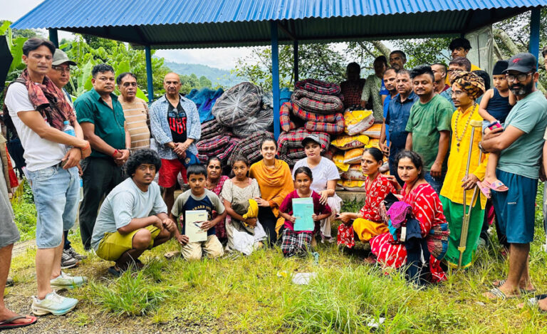 त्रिशूलीमा बल्छी धुर्बेसहित कलाकारको राहत