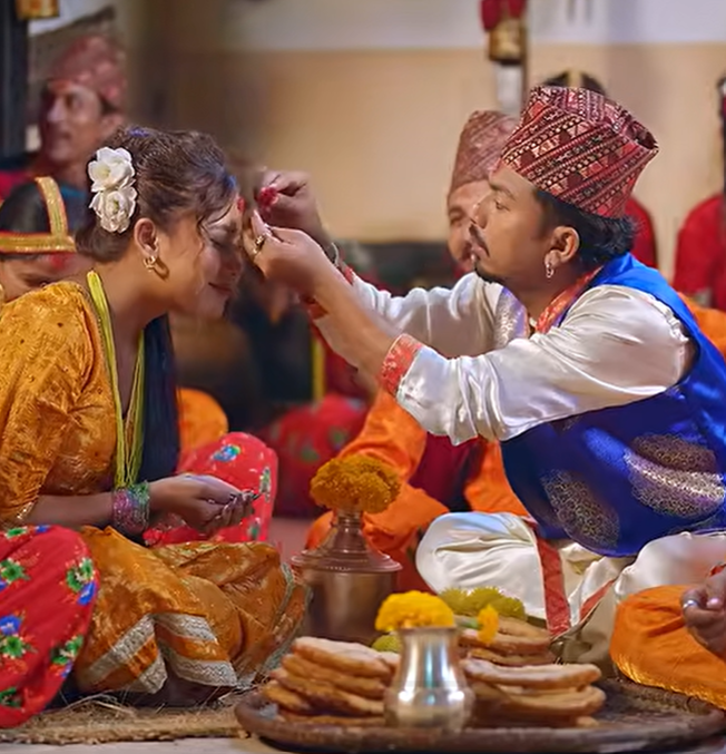 १५ वर्षपछि सुरेश अधिकारीको नयाँ गीत रातो टिका जमरा सार्वजनिक